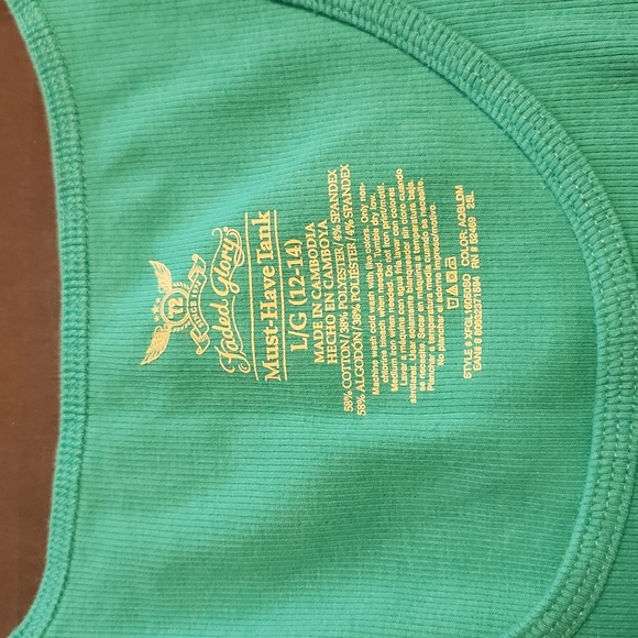 Lot of eight Ladies tanks and Tshirt - Picture 2 of 12